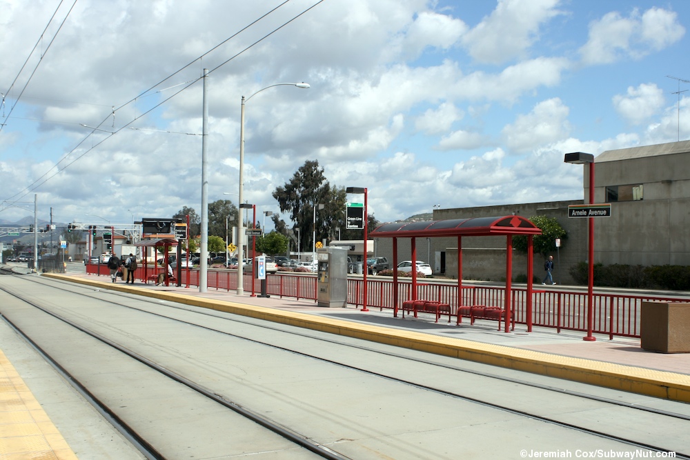 Arnele Avenue (San Diego Trolley Green Line) - The SubwayNut