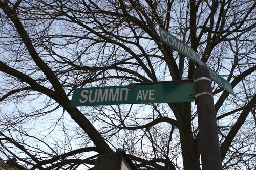 summit_ave_b_closed8