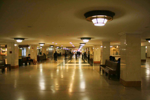 suburban_station1