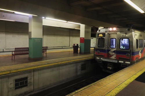 suburban_station_tracks34